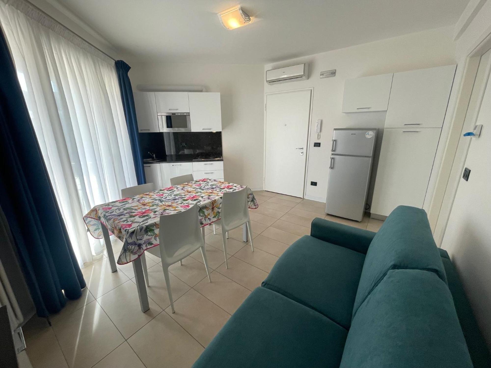 Villa Marina Apartments - Agenzia Cocal Caorle Dış mekan fotoğraf